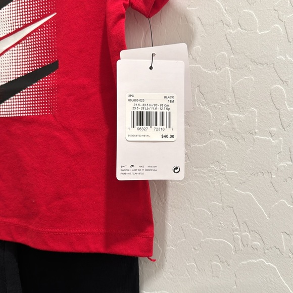 Nike Swoosh Just Do it 2 pc Set - Picture 3 of 3